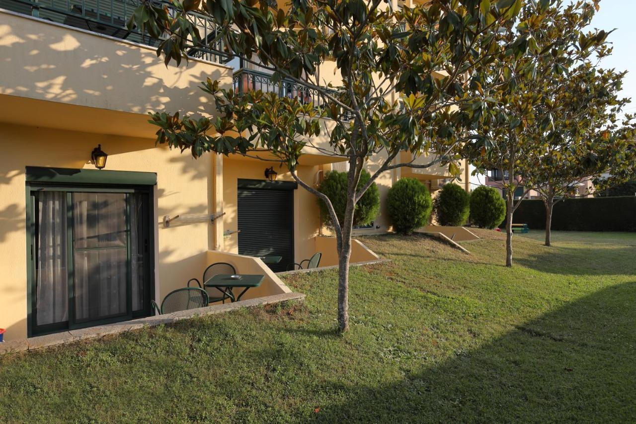 Maistrali Apartments 奥马斯帕纳吉亚斯 外观 照片